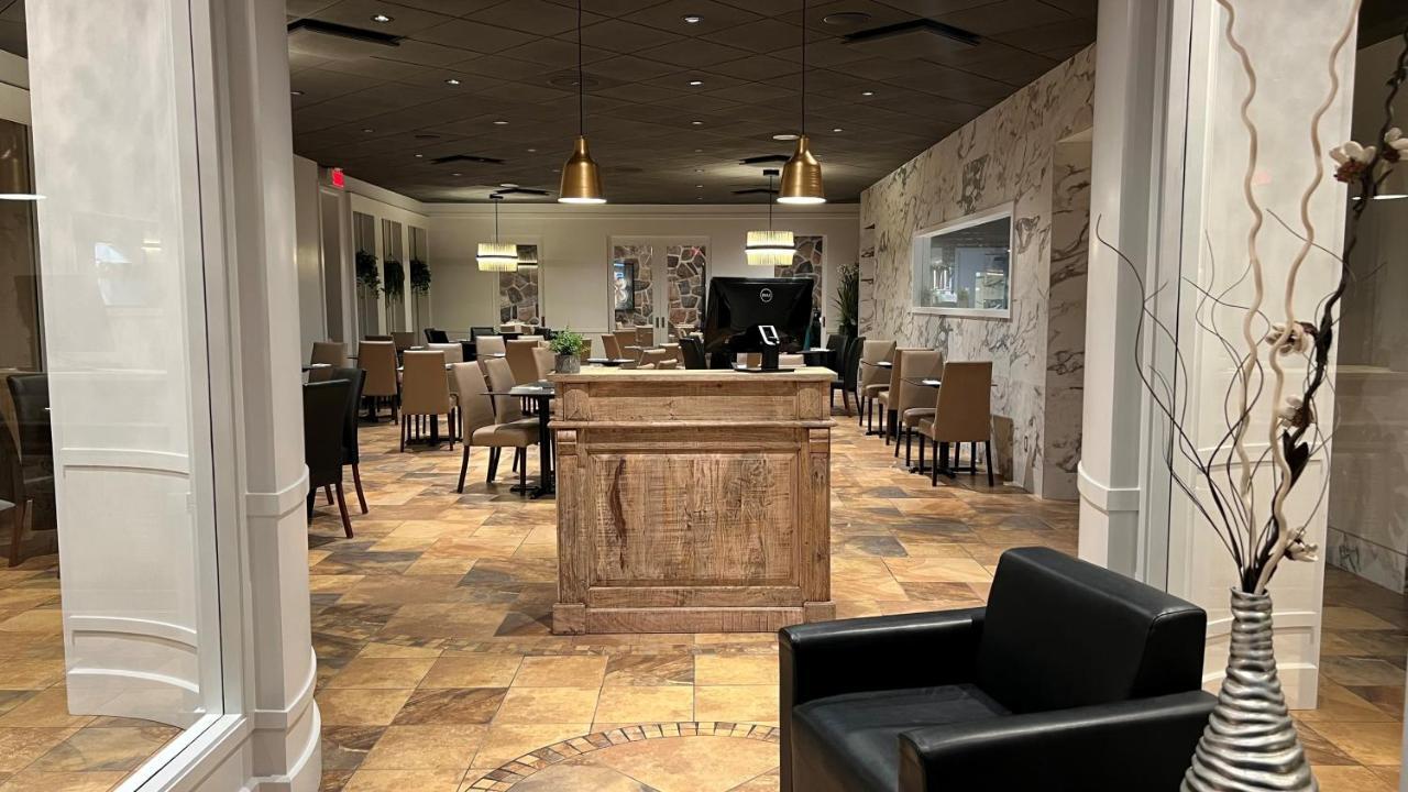 Hotel & Suites Le Dauphin دروموندفيل المظهر الخارجي الصورة