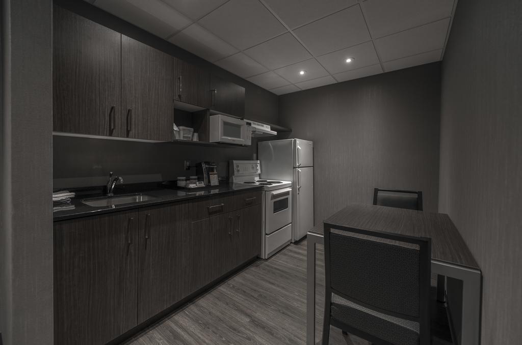 Hotel & Suites Le Dauphin دروموندفيل المظهر الخارجي الصورة