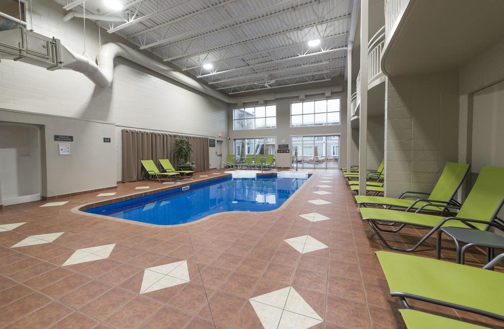 Hotel & Suites Le Dauphin دروموندفيل المظهر الخارجي الصورة