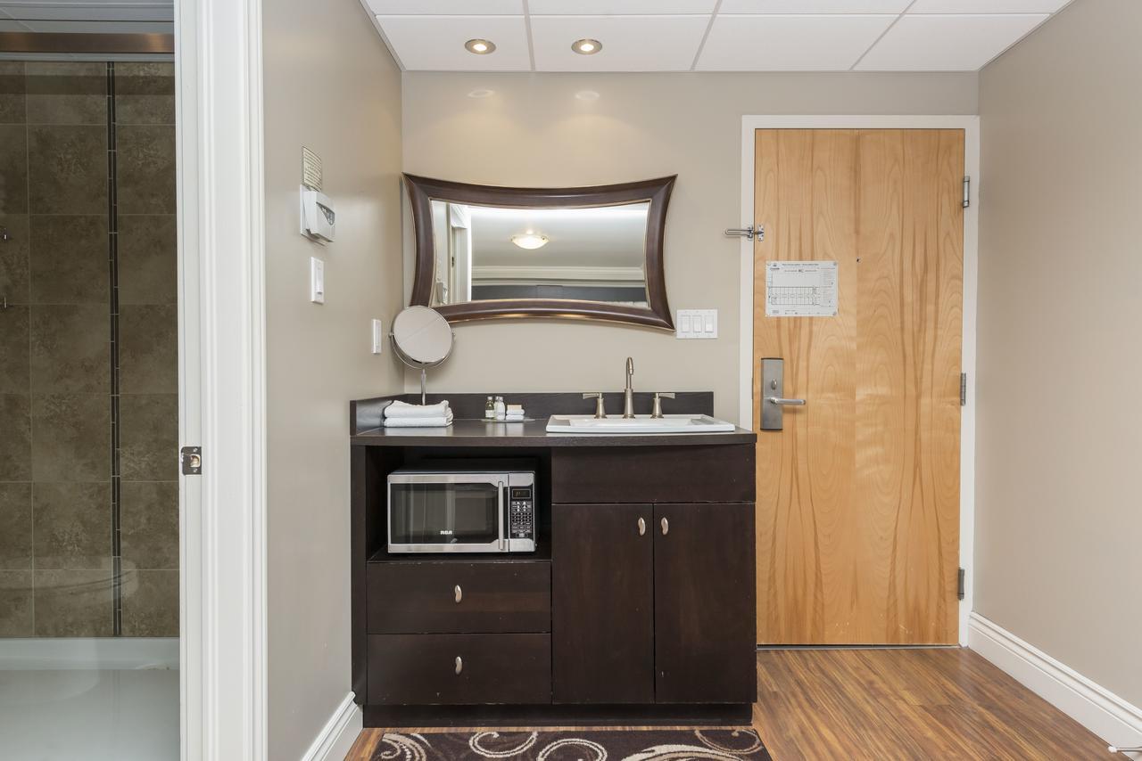 Hotel & Suites Le Dauphin دروموندفيل المظهر الخارجي الصورة
