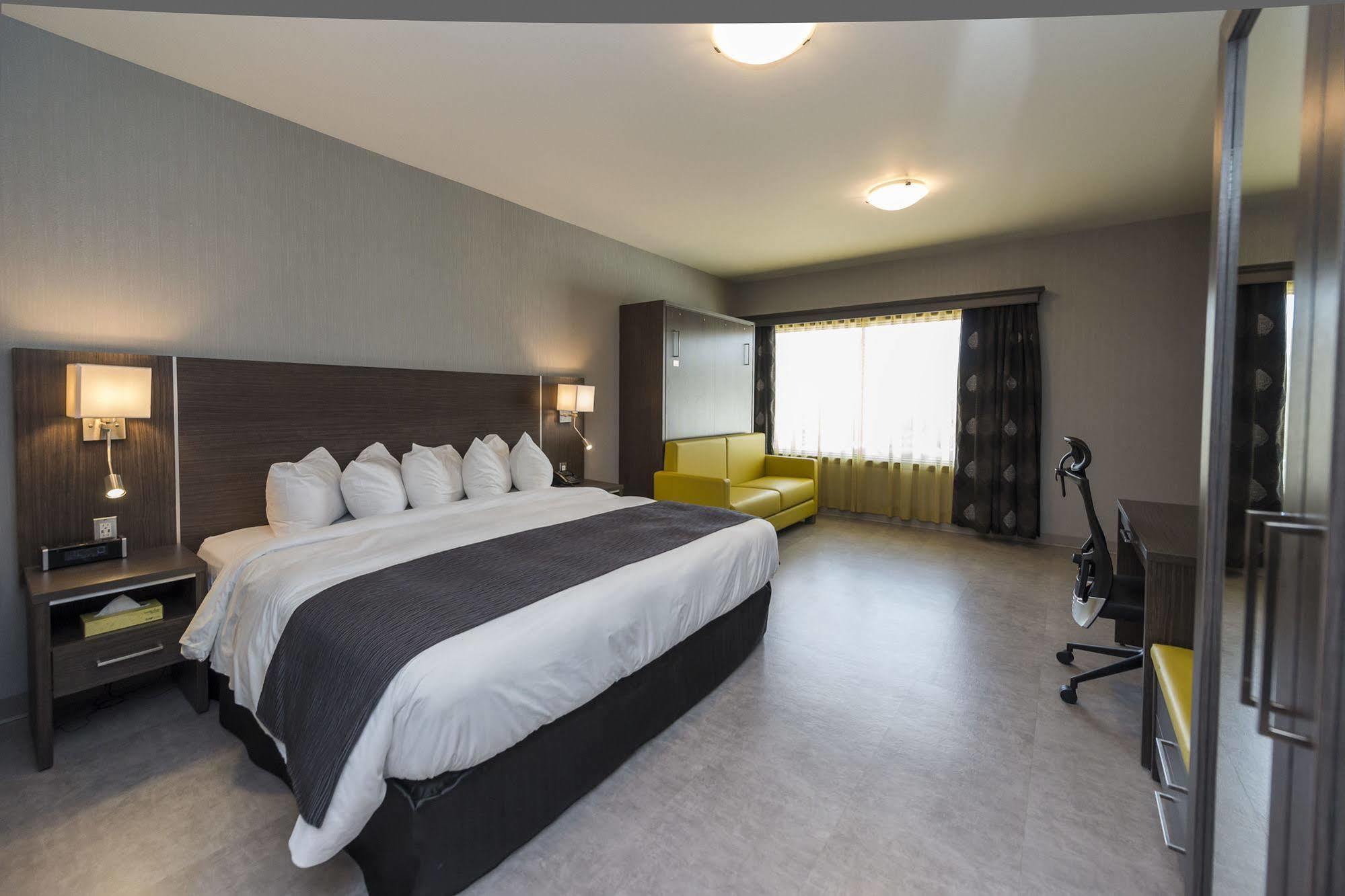 Hotel & Suites Le Dauphin دروموندفيل المظهر الخارجي الصورة